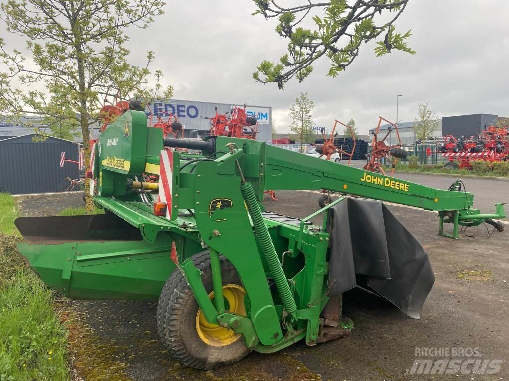 John Deere 730 Tondeuses tractées