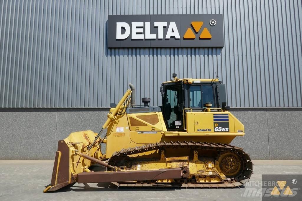 Komatsu D65WX-17 Bouteurs sur chenilles