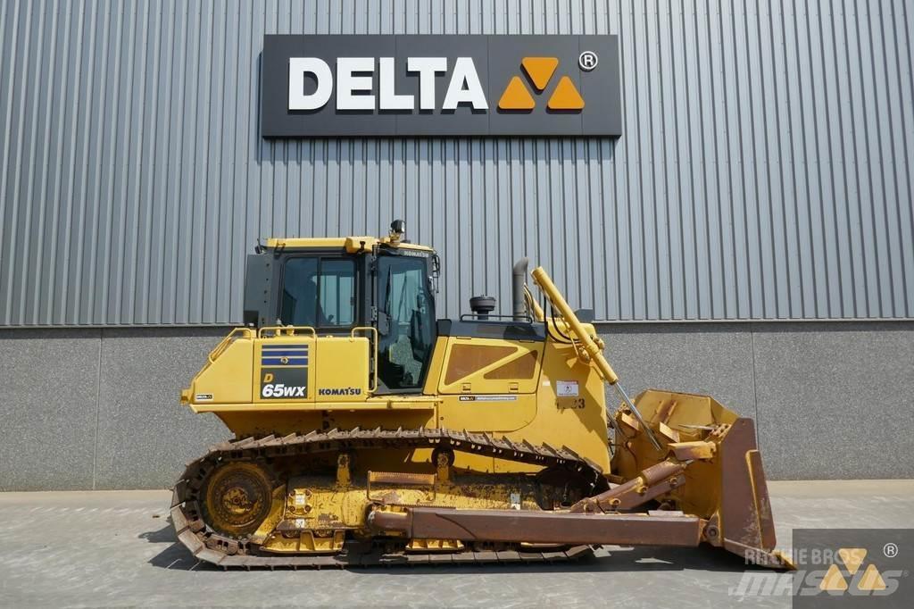 Komatsu D65WX-17 Bouteurs sur chenilles