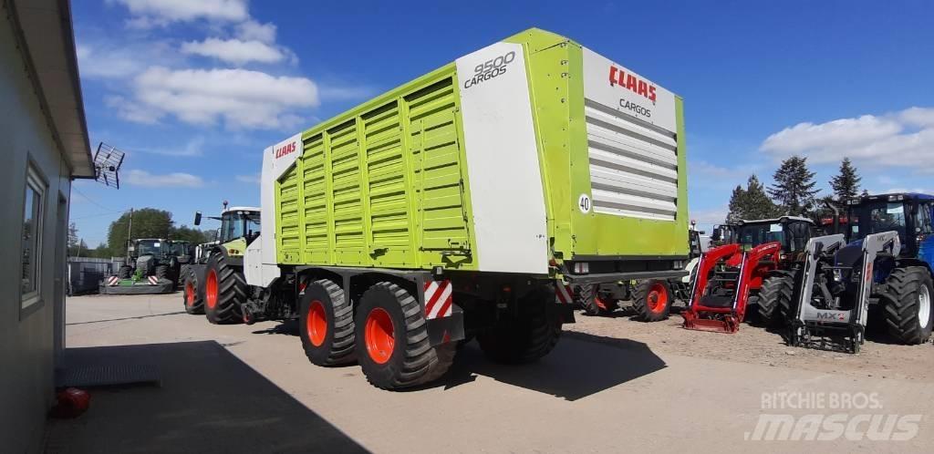 CLAAS Cargos 9500 Remorque autochargeuse