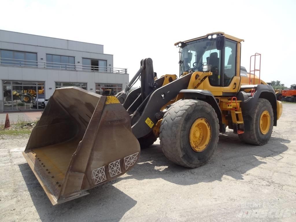 Volvo L 120 H Chargeuse sur pneus