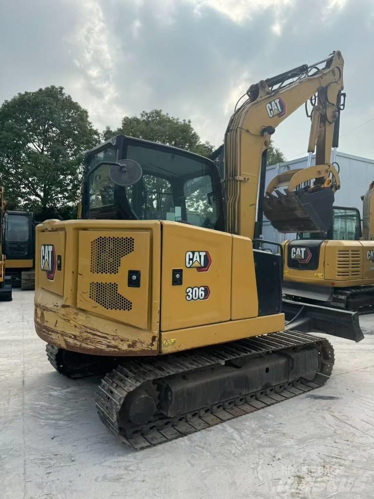 CAT 306 Mini pelle < 7t