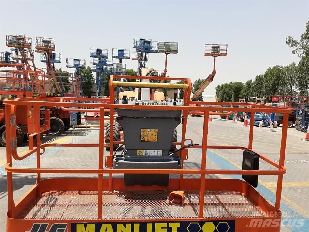 JLG 800AJ Nacelles articulées