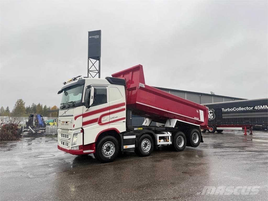 Volvo FH540 8x4 Camion benne