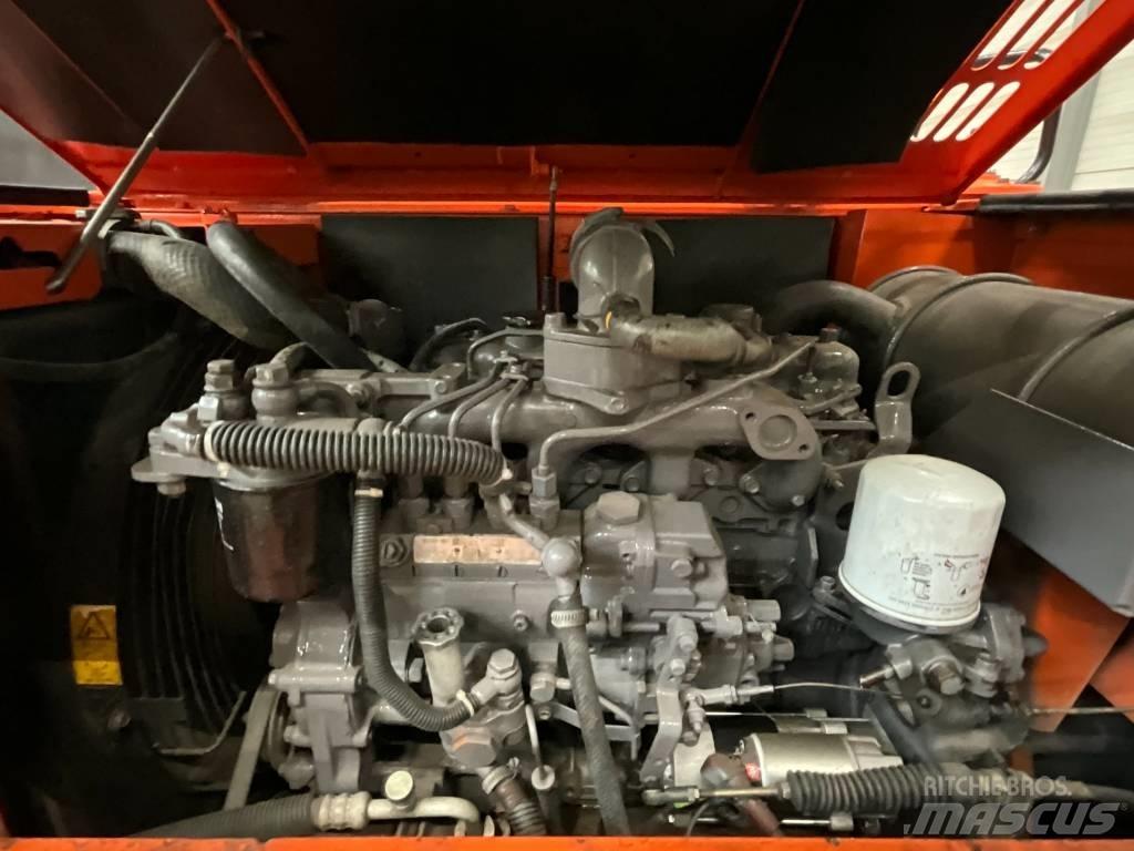 Hitachi ZX 70 Mini pelle 7t-12t