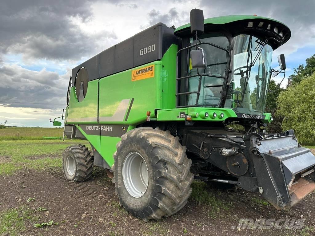 Deutz-Fahr 6090 HTS Moissonneuse batteuse