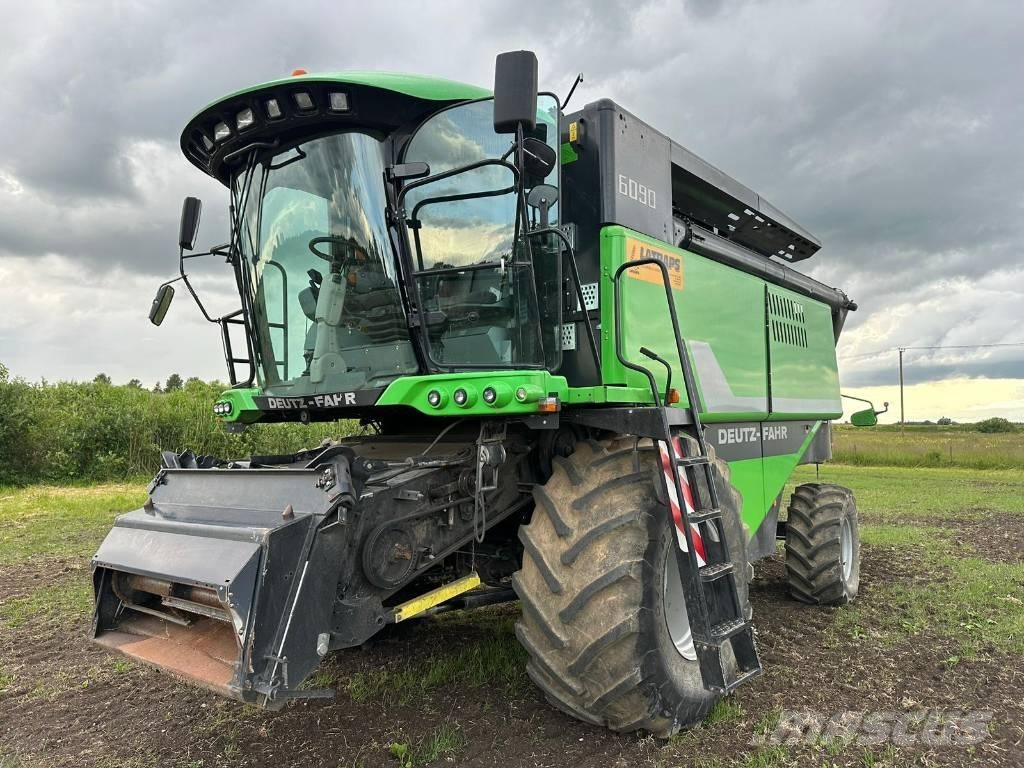 Deutz-Fahr 6090 HTS Moissonneuse batteuse