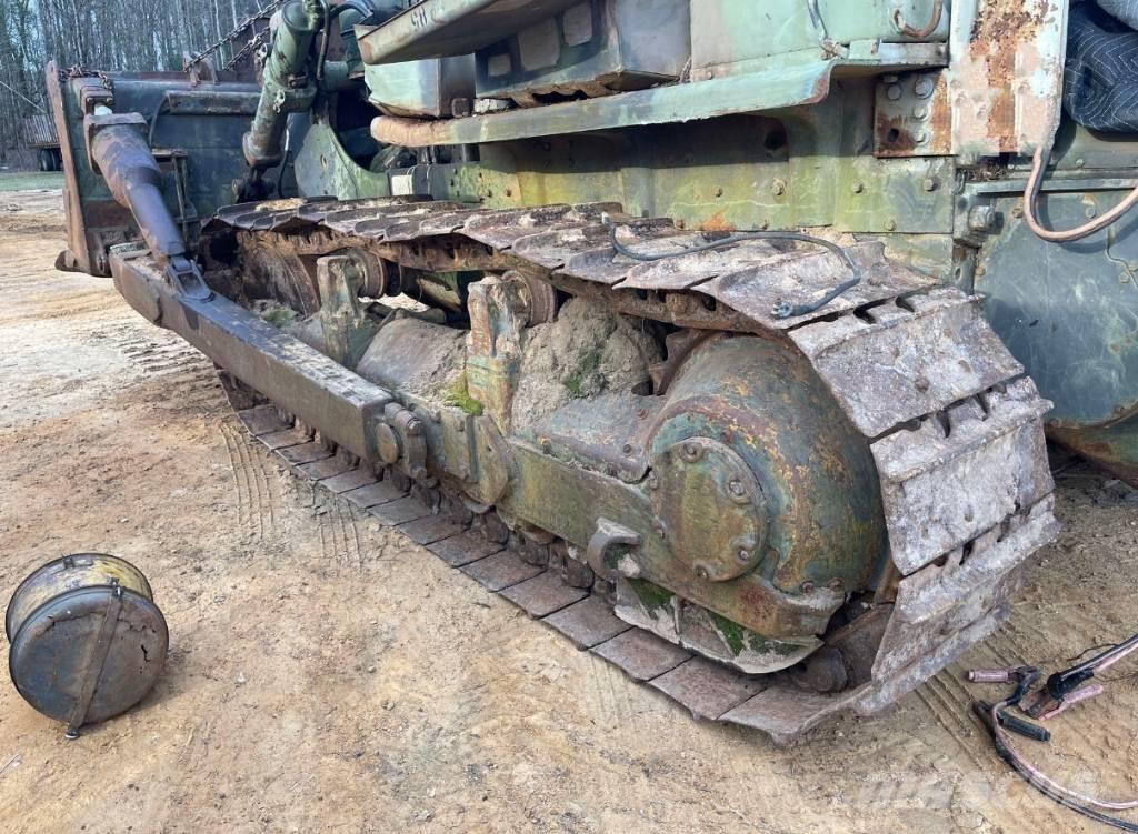 CAT D 7 E Bouteurs sur chenilles