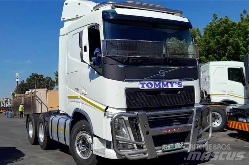 Volvo FH440 Autre camion
