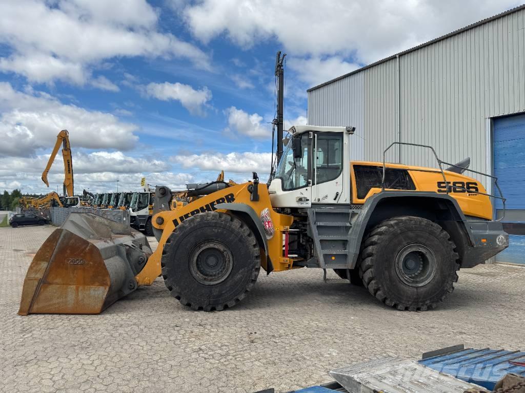 Liebherr L586 Chargeuse sur pneus