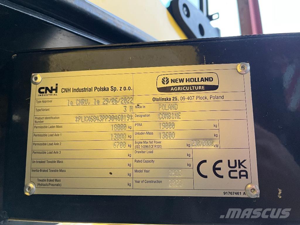 New Holland CX6.80 Moissonneuse batteuse