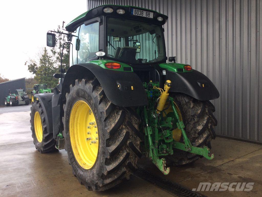 John Deere 6210R Tracteur