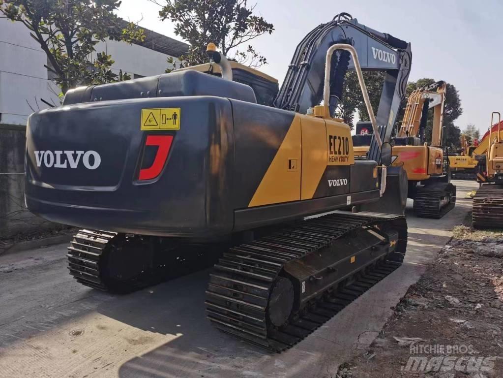 Volvo EC 210 B LC Pelle sur chenilles