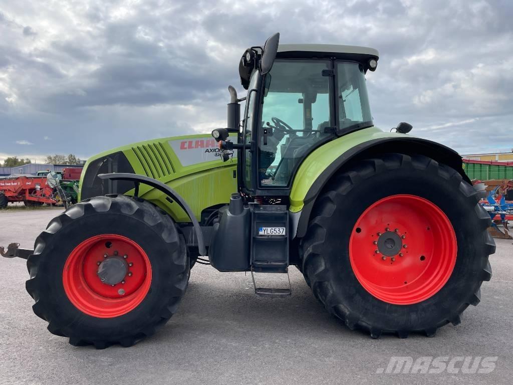 CLAAS Axion 850 Tracteur