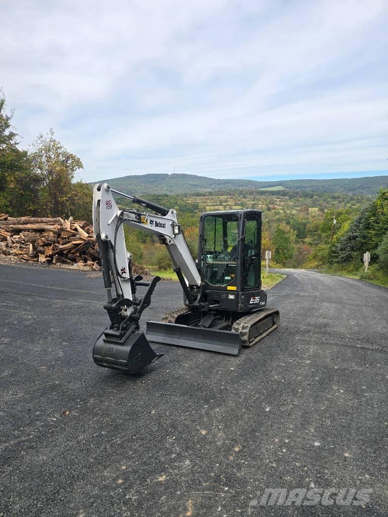 Bobcat E 35 Mini pelle < 7t