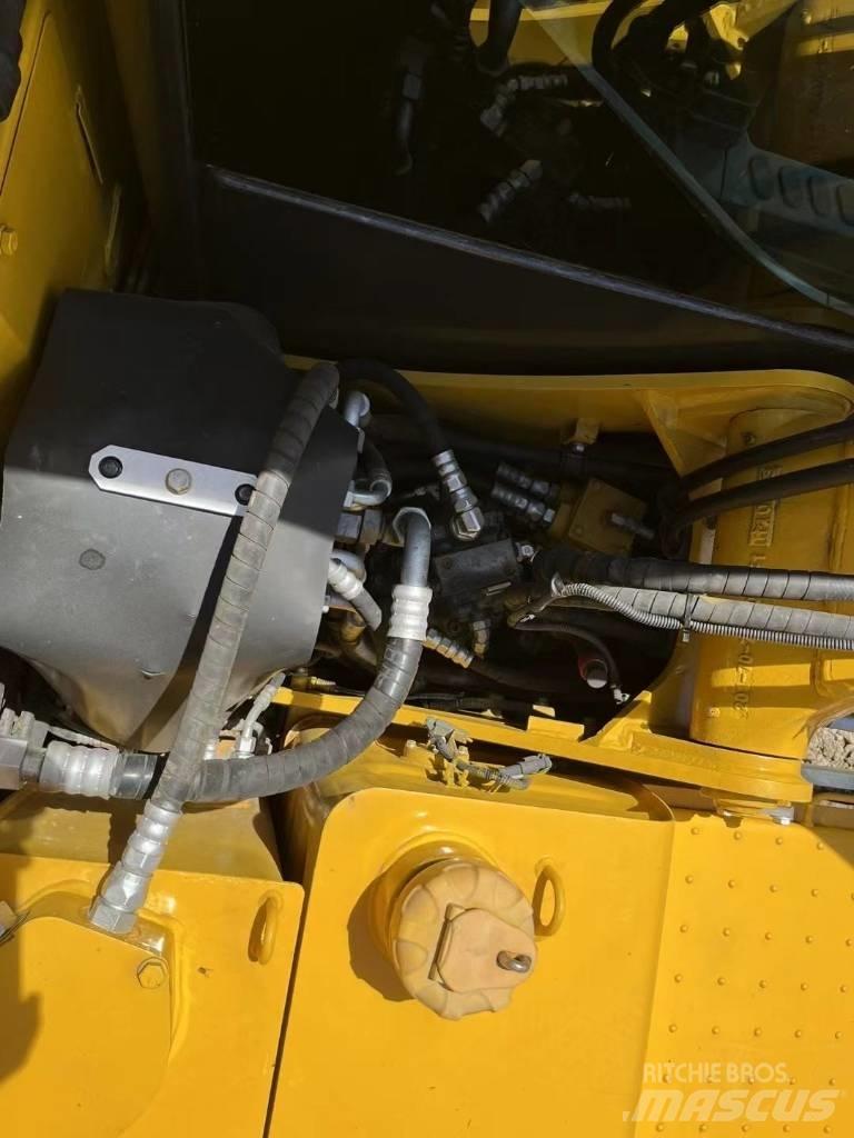 Komatsu PC 70 Pelle sur chenilles