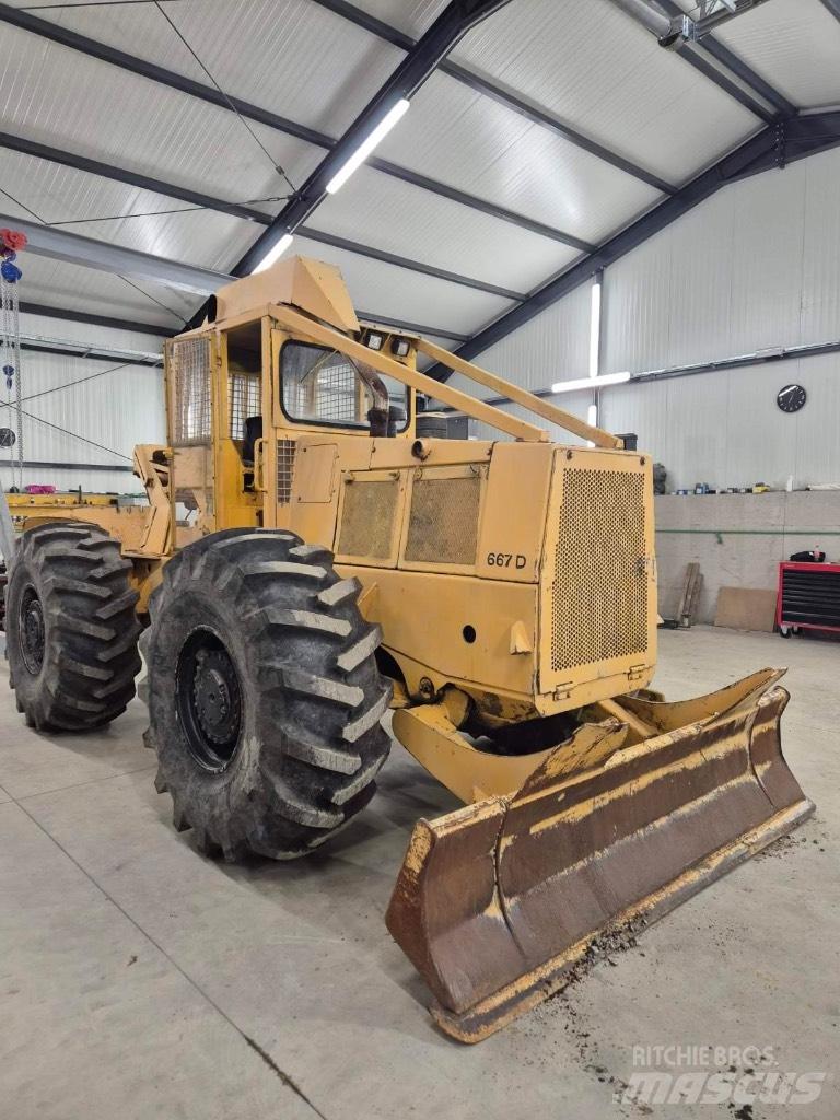 John Deere 667d Tracteurs forestiers