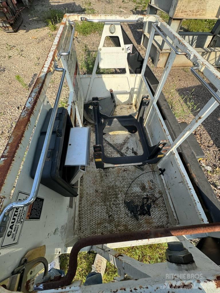 Mantis 10010MX Grue sur chenilles