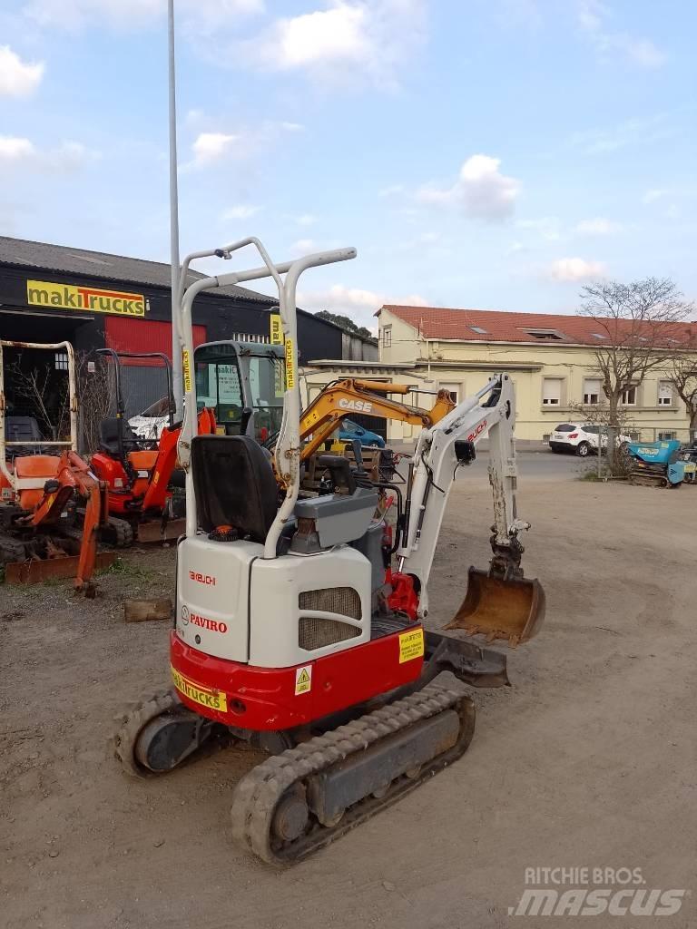 Takeuchi TB210R Mini pelle < 7t