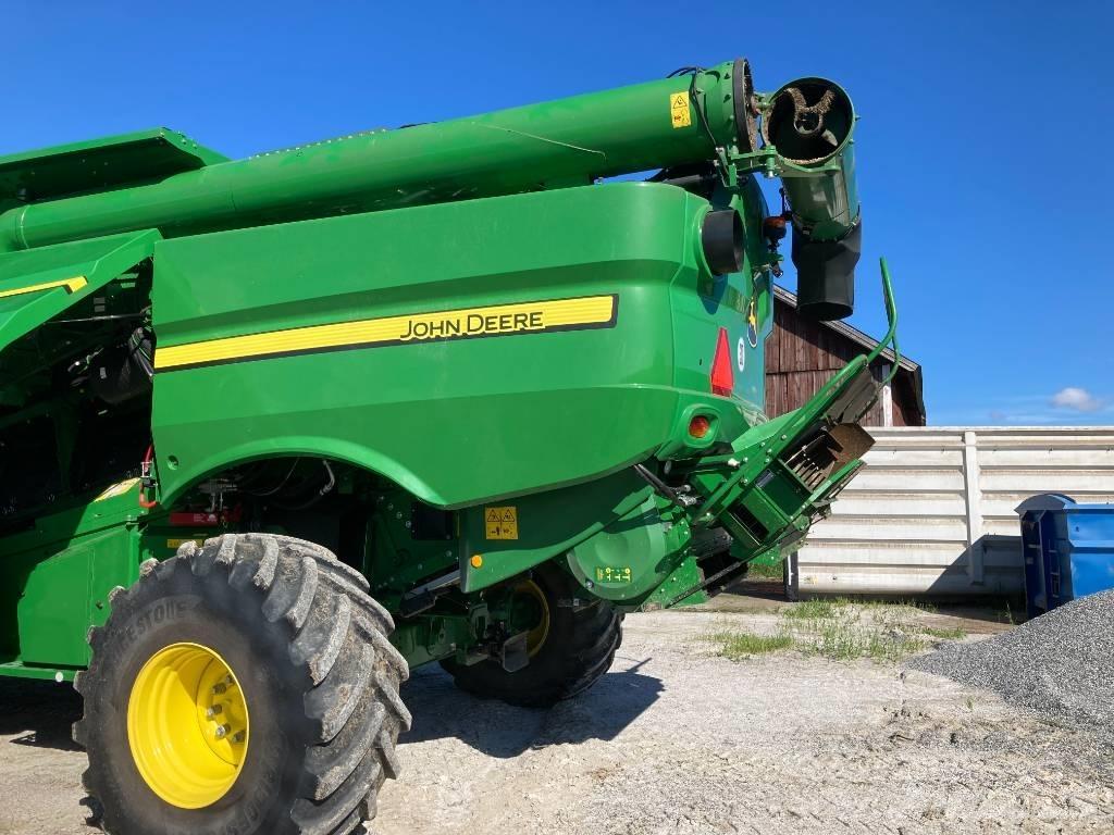 John Deere S790 Moissonneuse batteuse