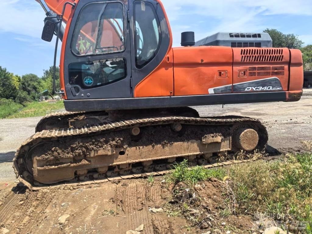 Doosan DX 340 LC Pelle sur chenilles