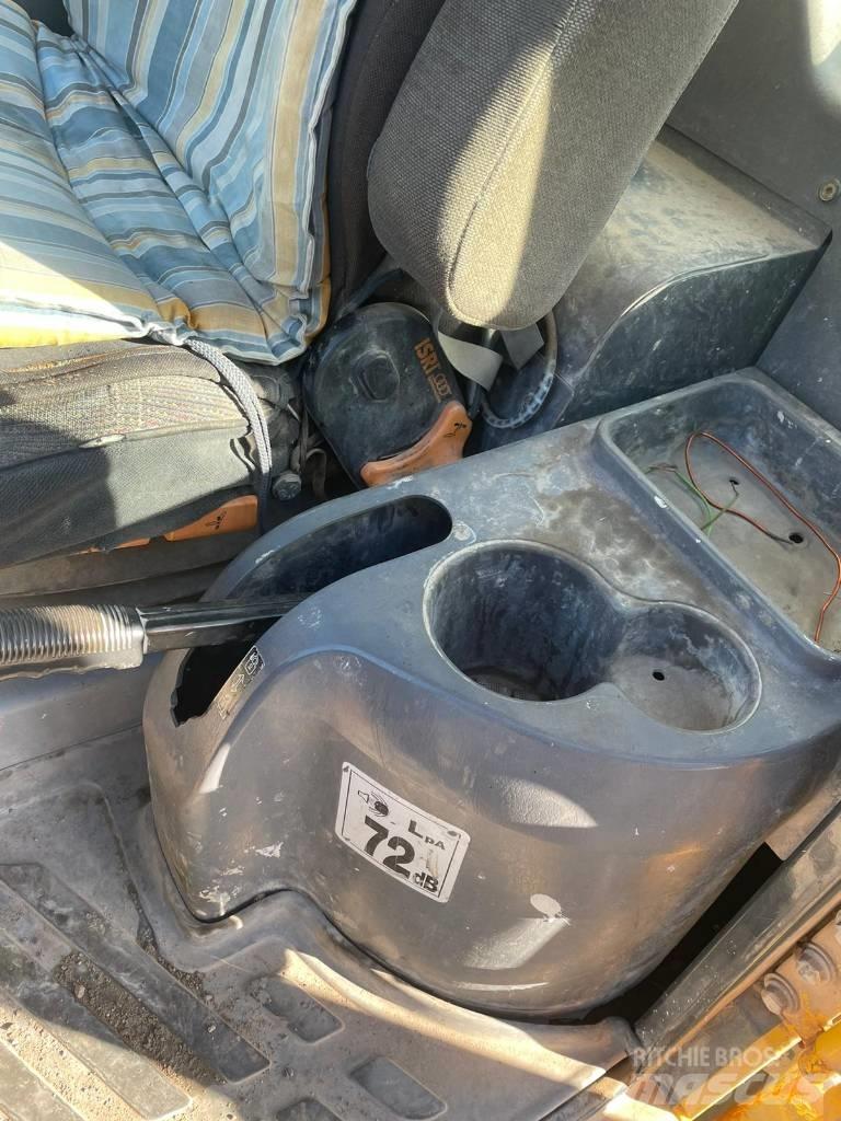Komatsu WA 200 PT-5 Chargeuse sur pneus