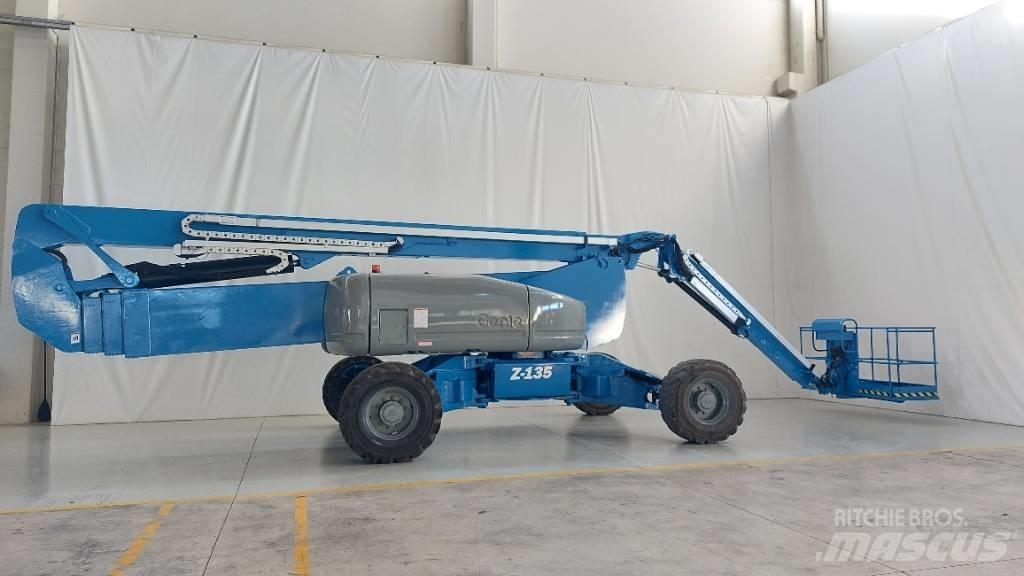 Genie ZX 135/70 Nacelles articulées