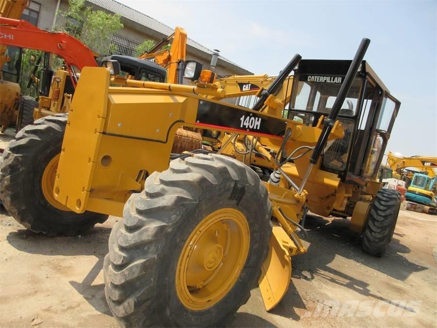 CAT 140 H Niveleuse