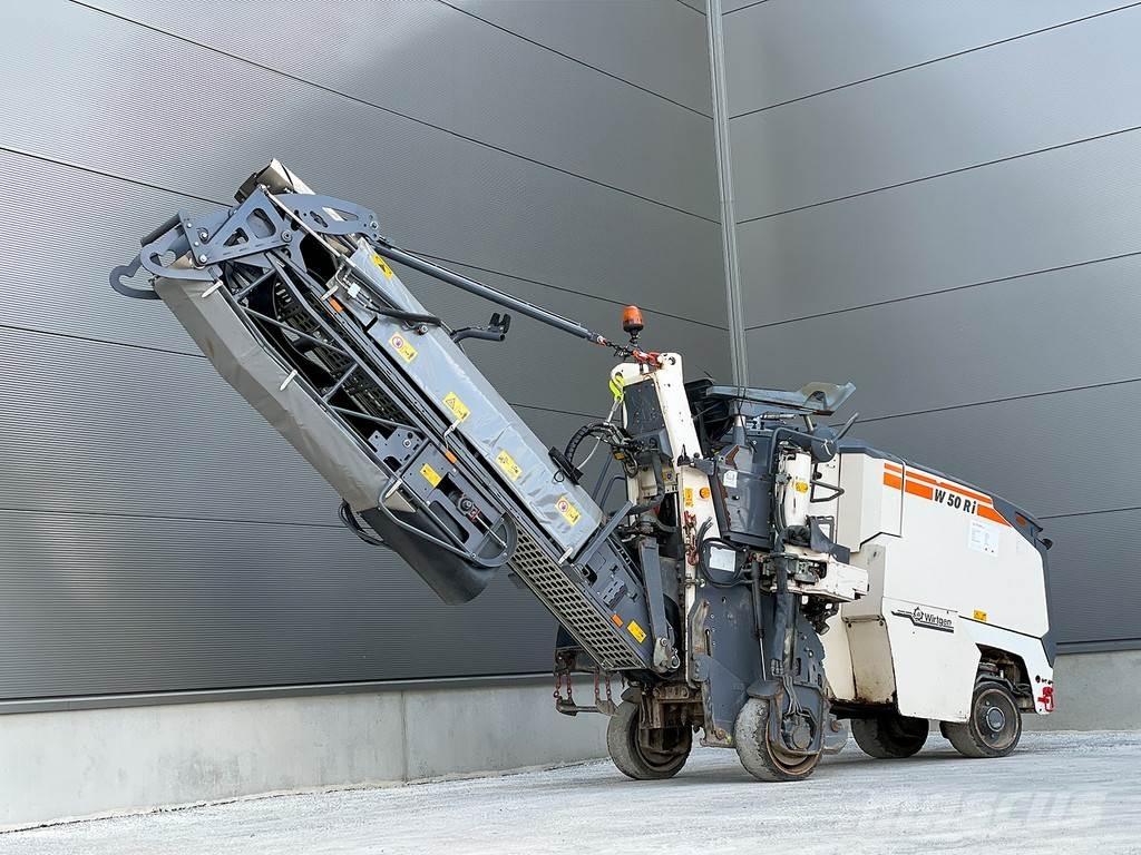 Wirtgen W 50 RI Fraiseuse à froid
