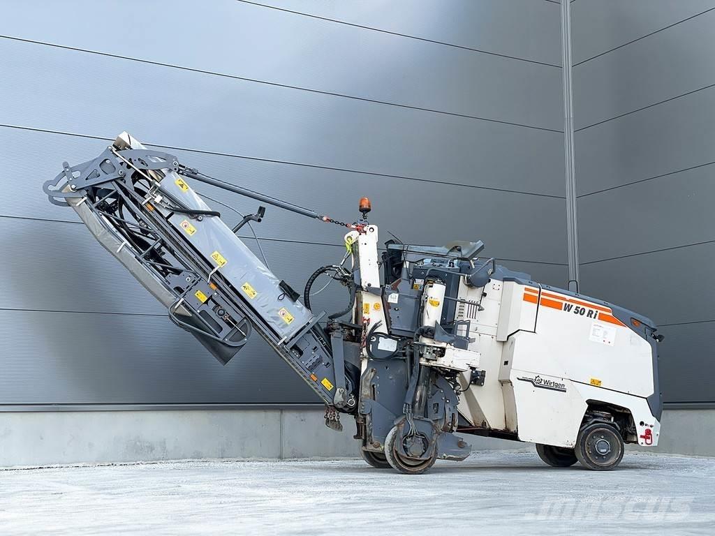 Wirtgen W 50 RI Fraiseuse à froid