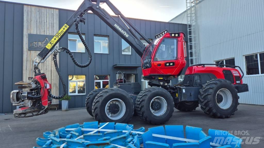 Komatsu 951 Abatteuse