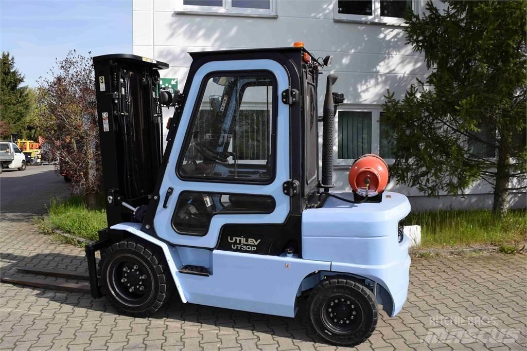 Utilev UT 30 Chariots GPL