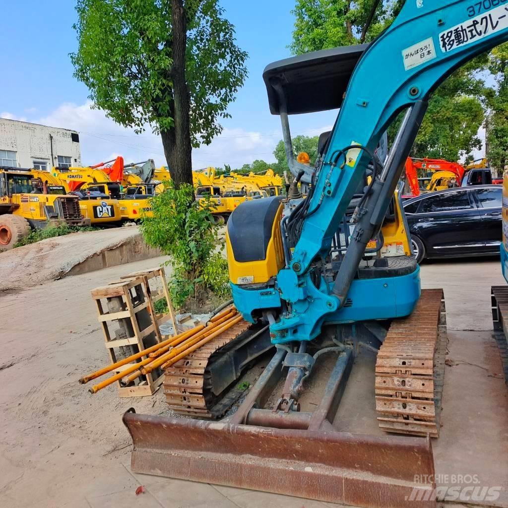 Kubota U30 Mini pelle < 7t