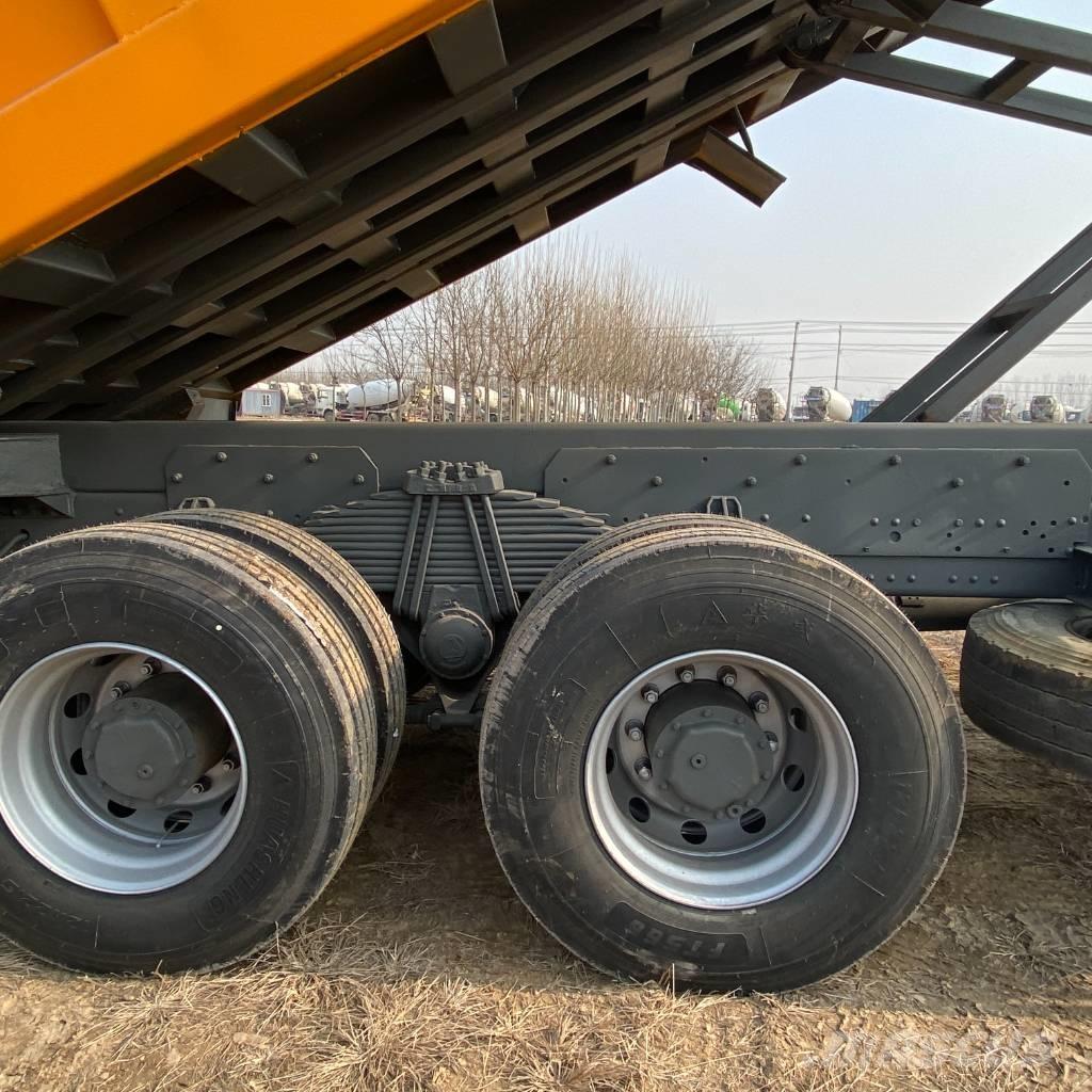 Howo 375 8x4 Camion benne