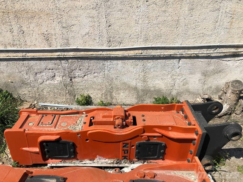NPK E-210 C Marteau hydraulique