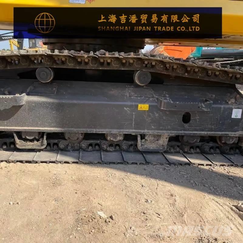 Komatsu PC 220 Pelle sur chenilles