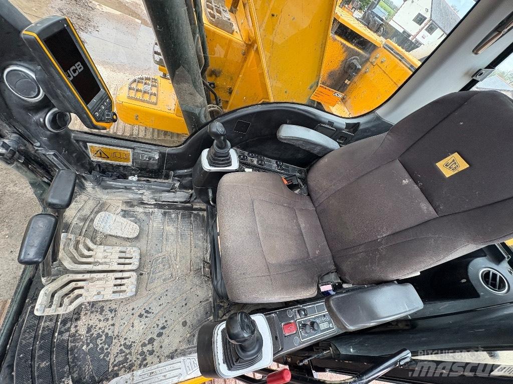 JCB JZ 140 LC Pelle sur chenilles