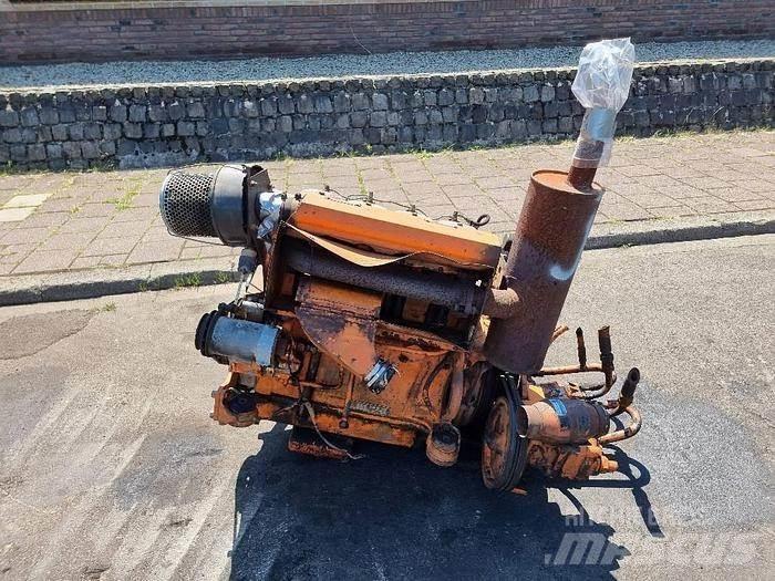  Engines F4L912 Transport - Autres
