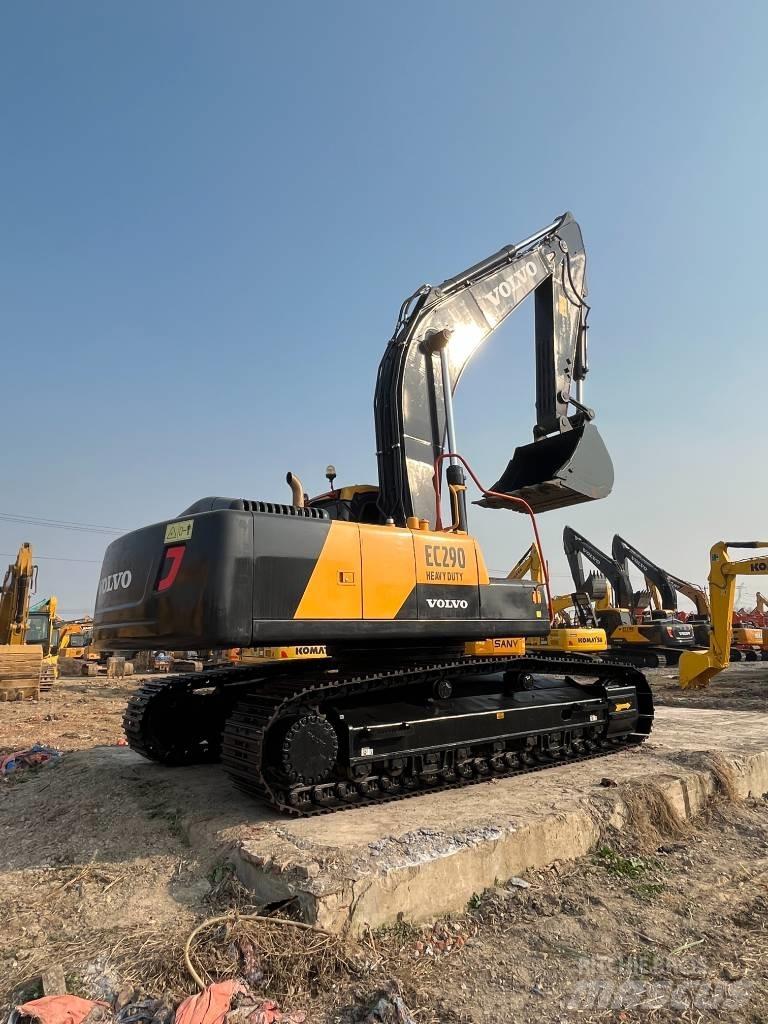 Volvo EC290 Pelle sur chenilles