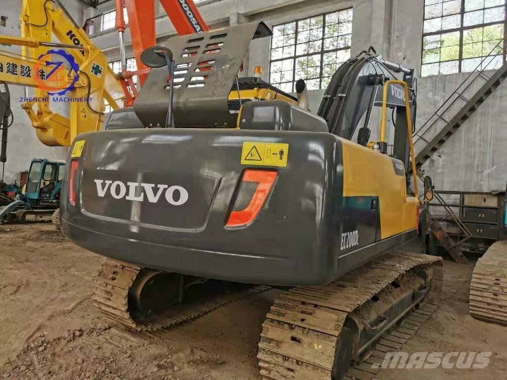 Volvo EC 200 Pelle sur chenilles