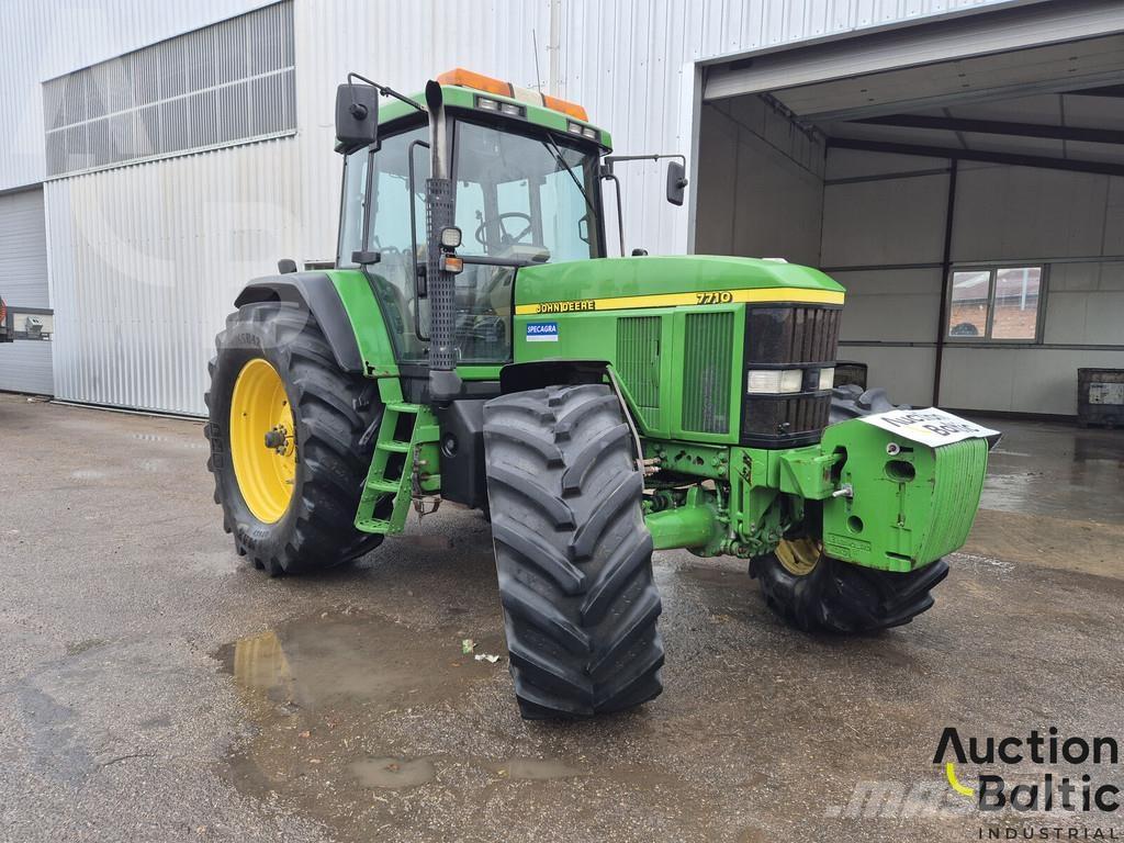 John Deere 7710 Tracteur