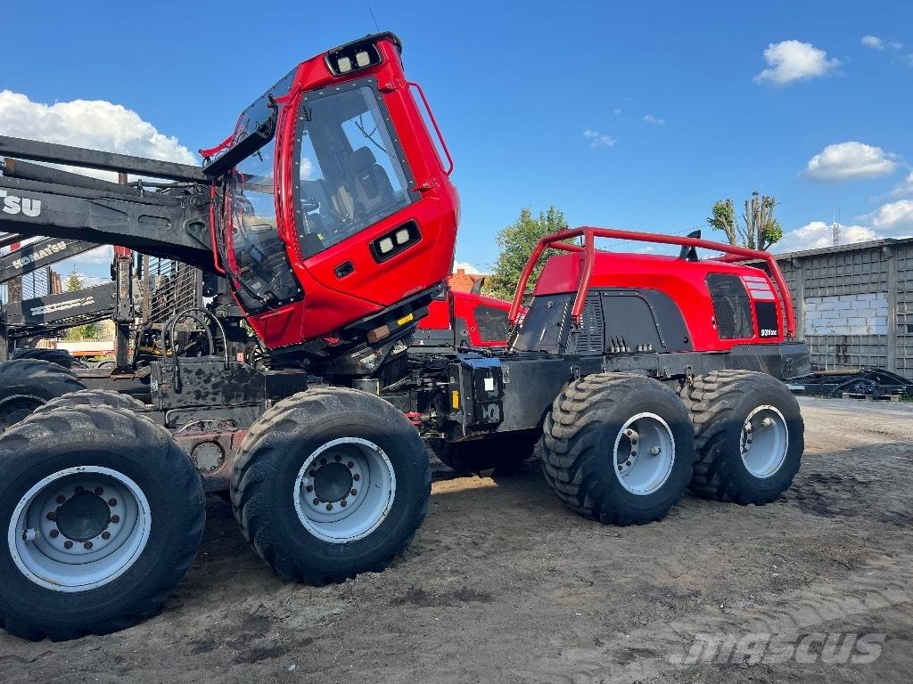 Komatsu 931 XC Abatteuse