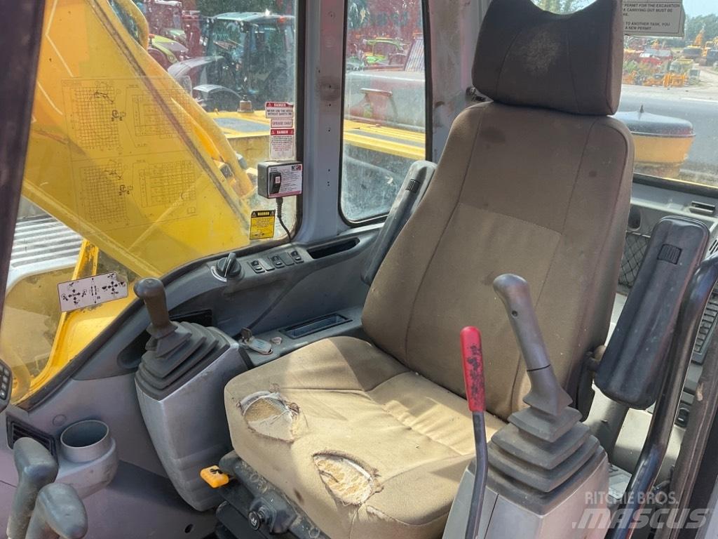New Holland E 305 Pelle sur chenilles