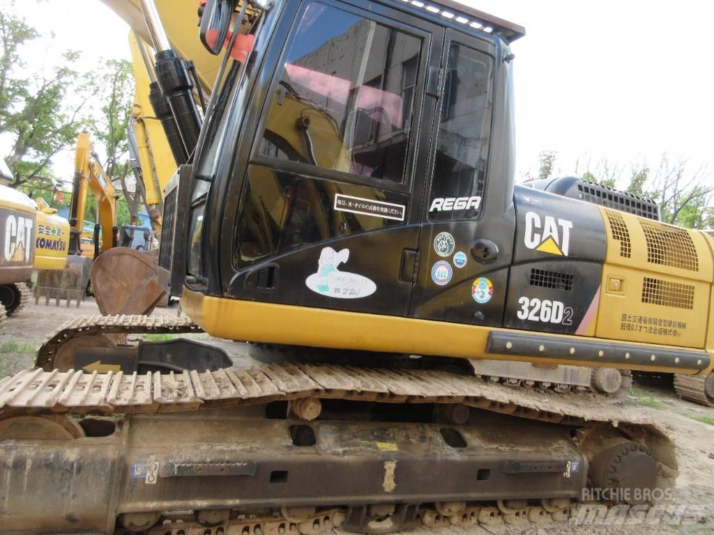 CAT 326 Pelle sur chenilles