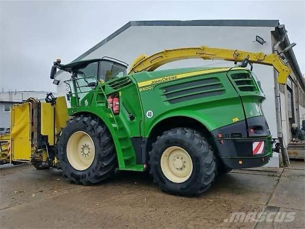 John Deere 8600 Ensileuse automotrice