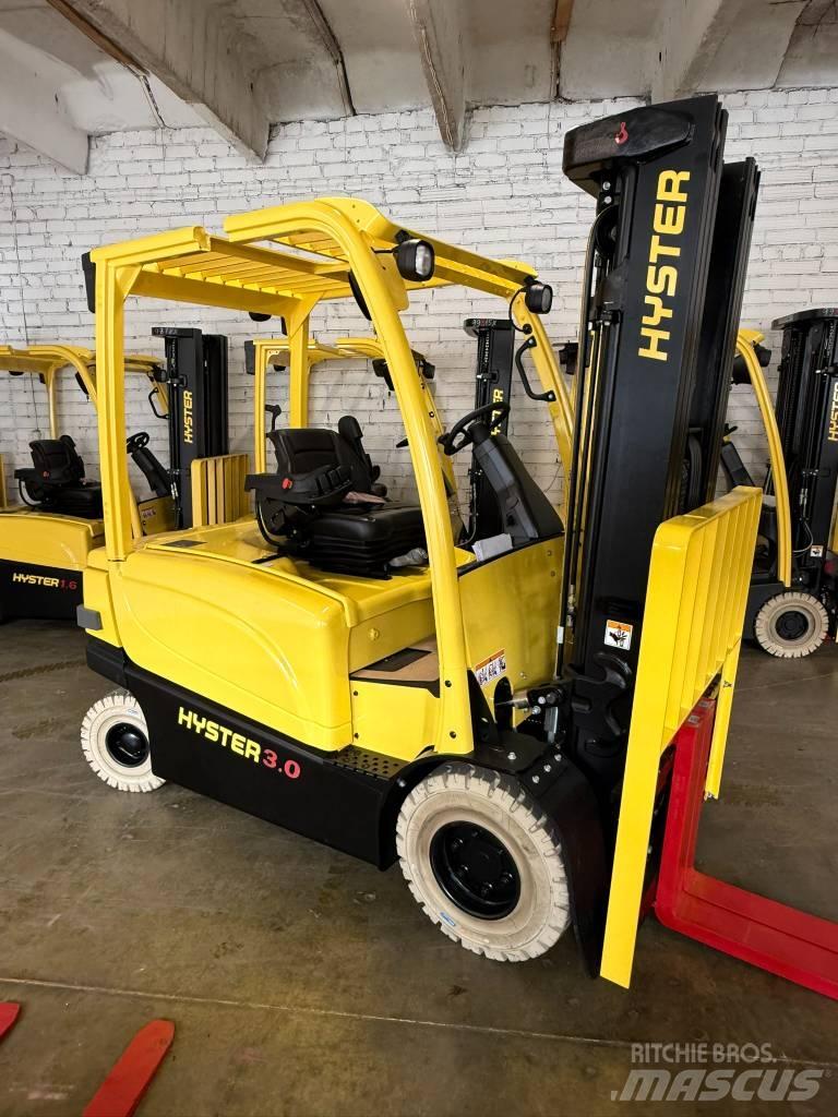 Hyster J3.0XN Chariots élévateurs électriques
