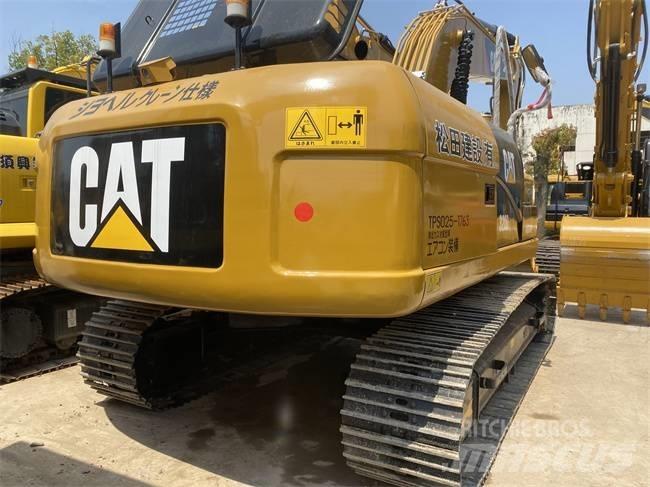 CAT 320 D2 Pelle sur chenilles