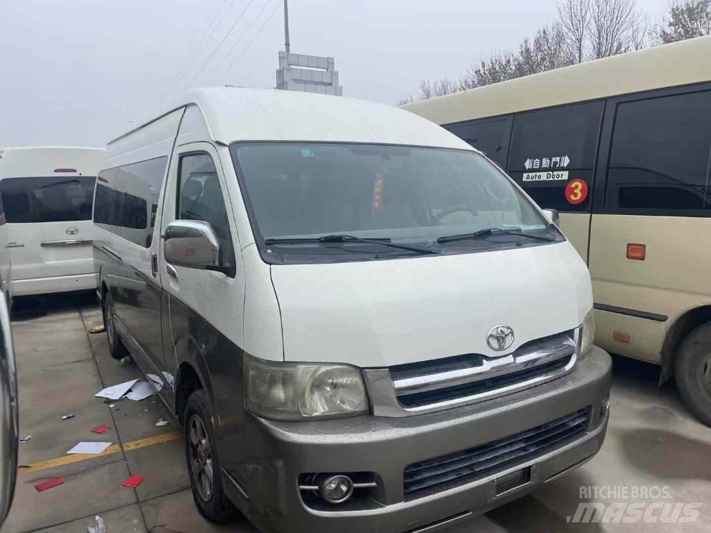 Toyota Hiace Autobus interurbain