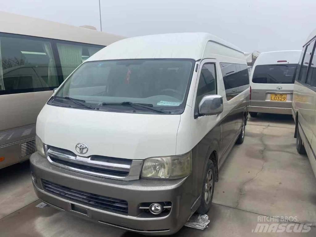 Toyota Hiace Autobus interurbain