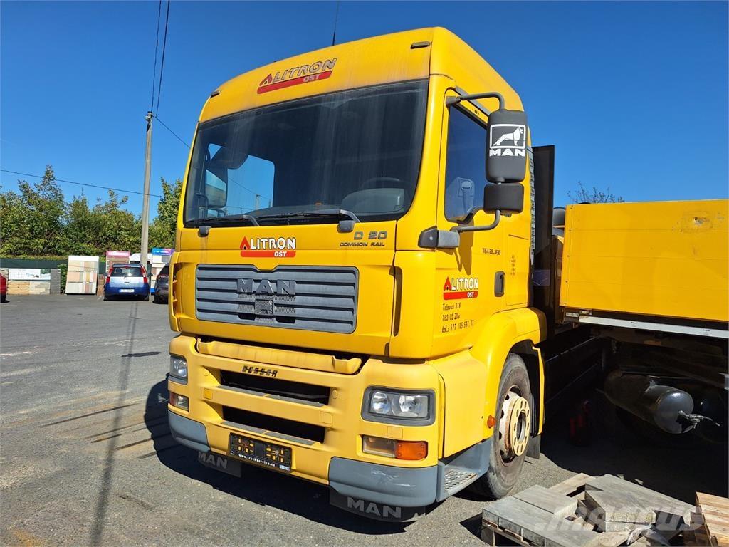 MAN TGA 28.430 6X2 Camion plateau